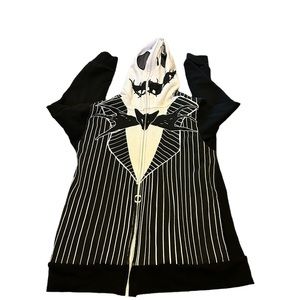 Nightmare before Christmas sweatshirt size: M Youth